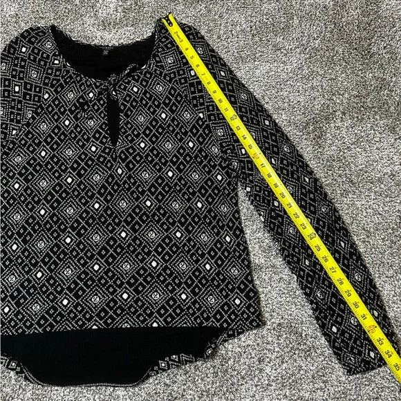 Lucky Brand Women’s Black & White Patterned Blouse XL Paisley Long Sleeve - Picture 10 of 14